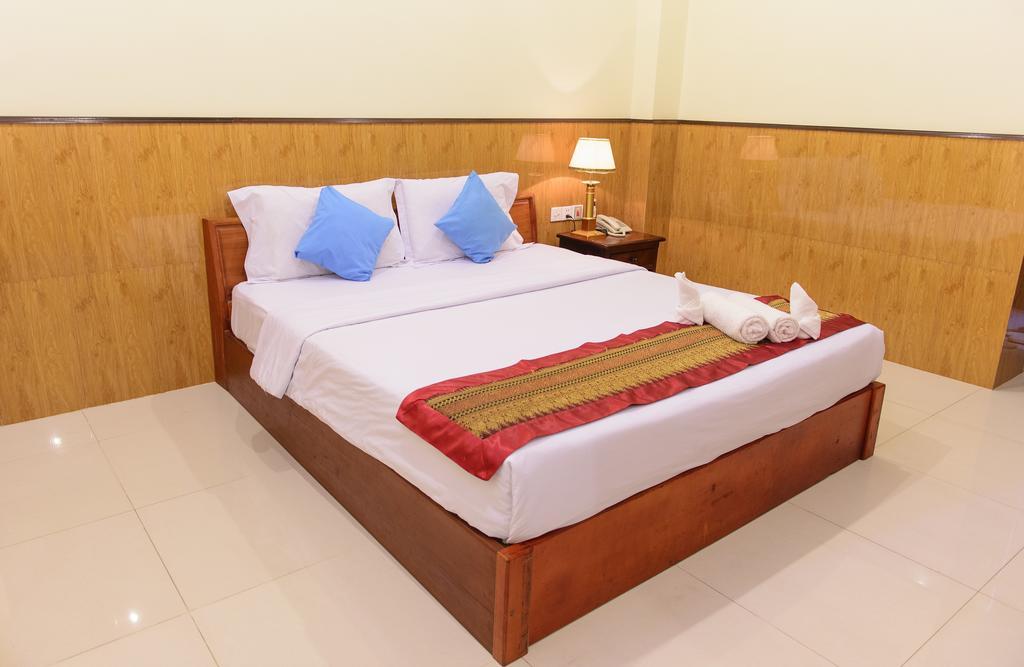 Sihanoukville Plaza Hotel Dış mekan fotoğraf