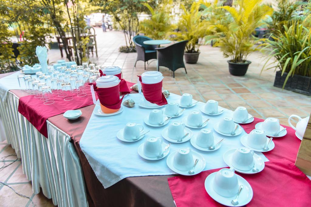 Sihanoukville Plaza Hotel Dış mekan fotoğraf