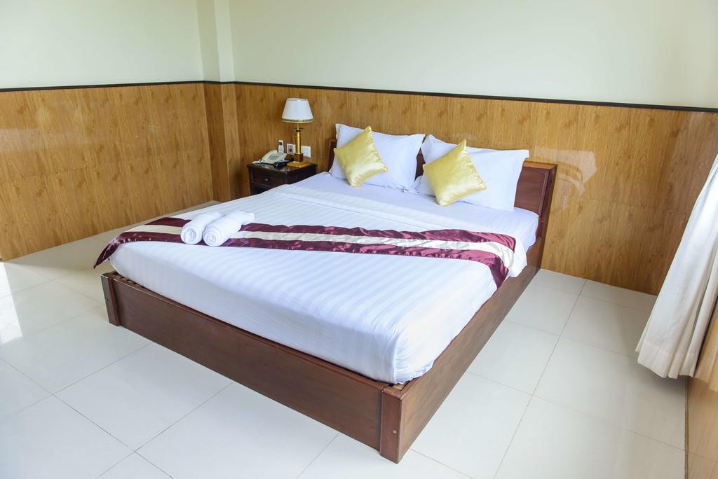 Sihanoukville Plaza Hotel Dış mekan fotoğraf