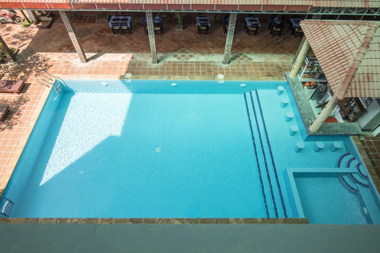 Sihanoukville Plaza Hotel Dış mekan fotoğraf