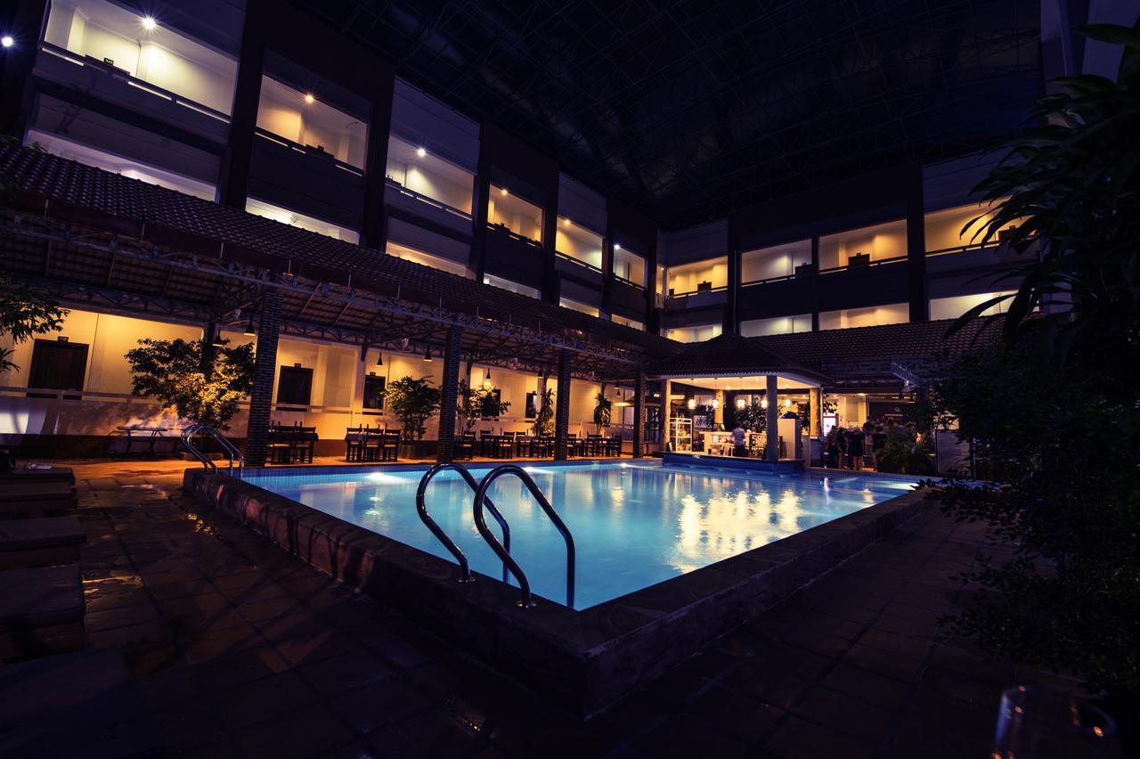 Sihanoukville Plaza Hotel Dış mekan fotoğraf