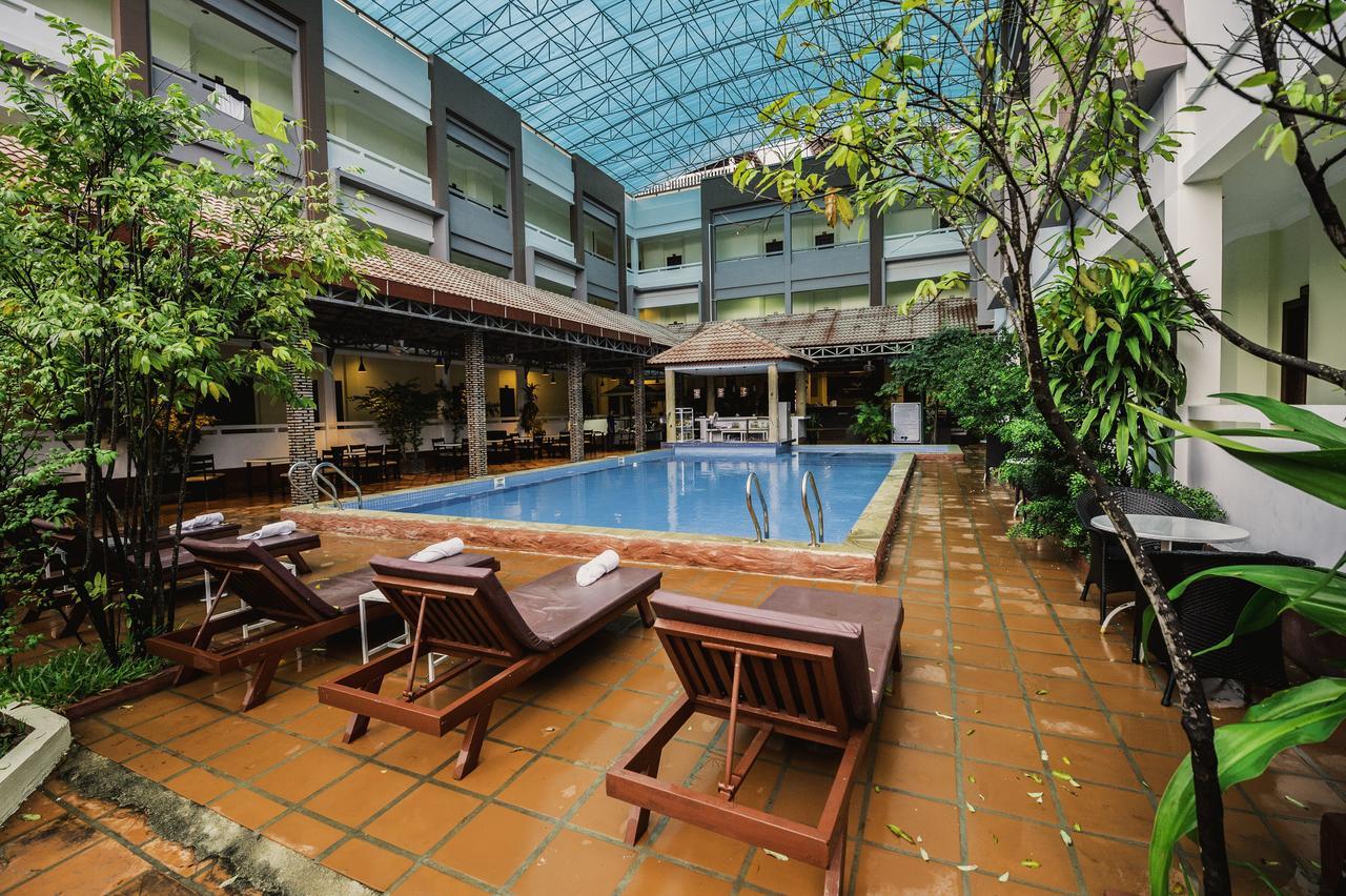 Sihanoukville Plaza Hotel Dış mekan fotoğraf